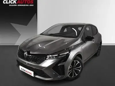 Usado Renault Clio Techno 90 CV (66 kW) 2024 Utilitario