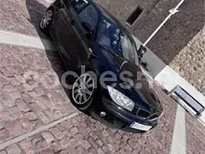 Usado BMW 118 122 CV (89 kW) 2005 Negro Utilitario