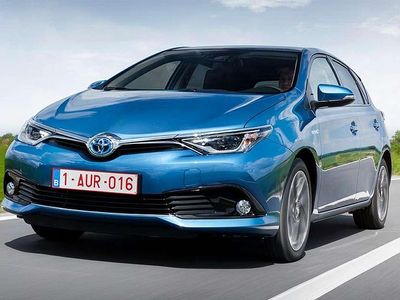 Usado Toyota Auris Active 116 CV (85 kW) 2016 Blanco Utilitario