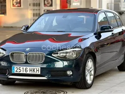 Usado BMW 116 Sport Line 136 CV (100 kW) 2012 Azul Utilitario