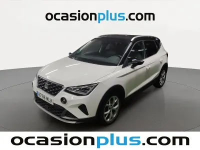 Begagnad Seat Arona FR 110 HK (80 kW) 2023 Vit SUV