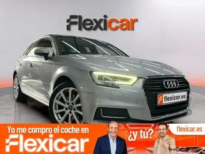 Usado Audi A3 116 CV (85 kW) 2019 Gris Berlina