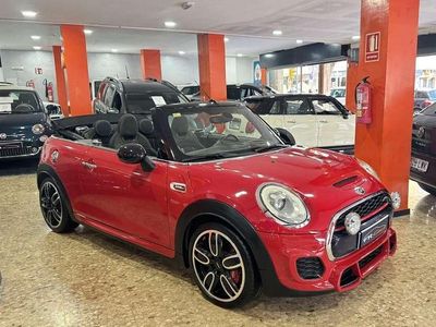 Usado Mini John Cooper Works Cabriolet 231 CV (169 kW) 2017 Rojo Descapotable
