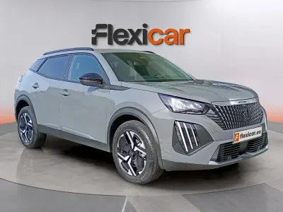 Usado Peugeot 2008 Allure 101 CV (74 kW) 2025 Gris SUV