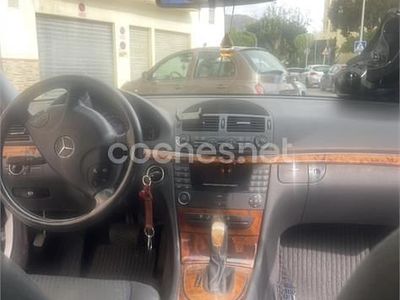 Mercedes E220
