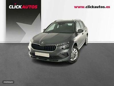 Usado Skoda Kamiq Selection 115 CV (84 kW) 2025 Gris SUV