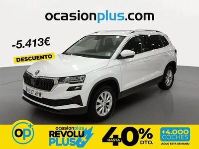Usado Skoda Karoq Selection 115 CV (84 kW) 2024 Blanco SUV