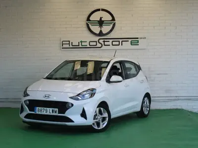 Usado Hyundai i10 67 CV (49 kW) 2022 Blanco Utilitario
