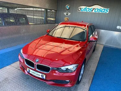 Usado BMW 318 143 CV (105 kW) 2014 Rojo Familiar