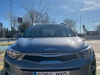 Gris Usado 2024 Kia Stonic SUV | 16.400 € (Caro)
