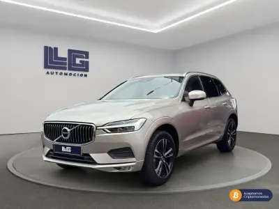 Usado Volvo XC60 Momentum 190 CV (139 kW) 2020 Beige SUV