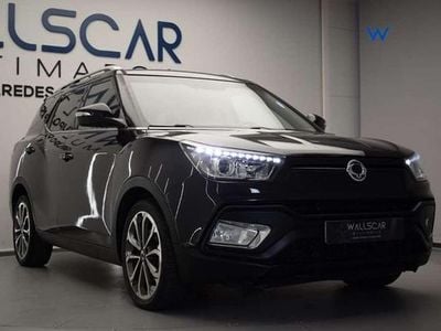 Usado Ssangyong (KGM) XLV Limited 116 CV (85 kW) 2017 Negro SUV