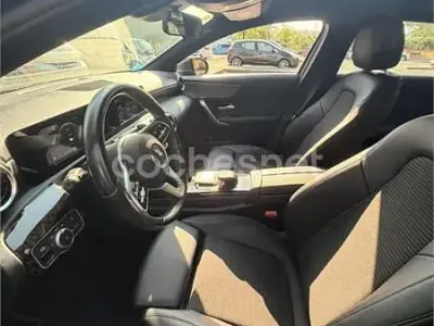 Usado Mercedes A250 218 CV (160 kW) 2020 Gris / plata Berlina
