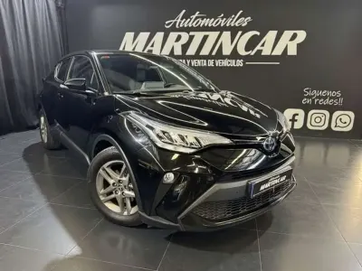 Usado Toyota C-HR Advance 122 CV (89 kW) 2021 Negro SUV