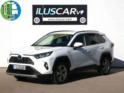 Blanco Usado 2021 Toyota RAV4 Advance Berlina | 32.600 € (Un poco caro)