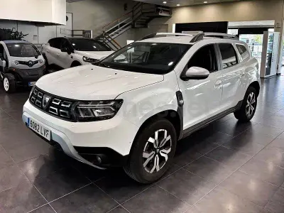 Usado Dacia Duster Prestige 115 CV (84 kW) 2021 Blanco SUV