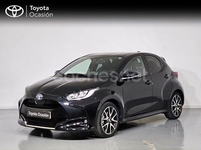 Negro Usado 2022 Toyota Yaris Hybrid Style Berlina | 20.500 € (Precio justo)