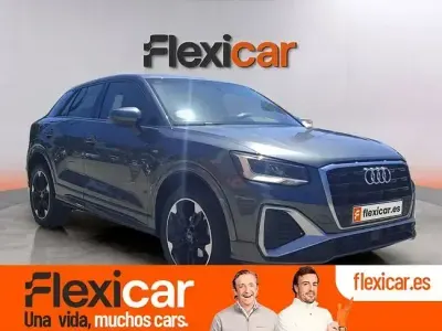 Usado Audi Q2 110 CV (80 kW) 2021 Gris SUV