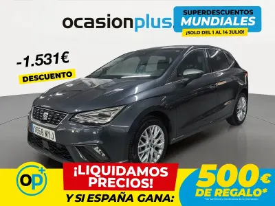 Usado Seat Ibiza XCELLENCE 115 CV (84 kW) 2025 Gris Utilitario