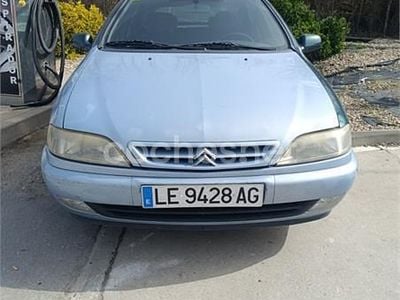 Usado Citroën Xsara Attraction 90 CV (66 kW) 1999 Verde Berlina