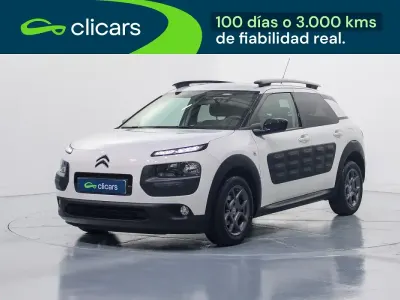 Usado Citroën C4 Cactus PureTech 110 CV (80 kW) 2015 Blanco Utilitario