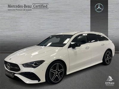 Usado Mercedes CLA200 Shooting Brake 150 CV (110 kW) 2024 Blanco polar Familiar