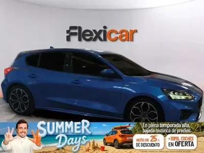 Usado Ford Focus ST-Line 125 CV (91 kW) 2020 Azul Utilitario