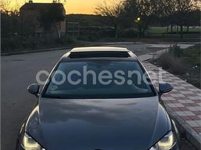 Usado VW Golf VII Advance 150 CV (110 kW) 2014 Gris / plata Berlina