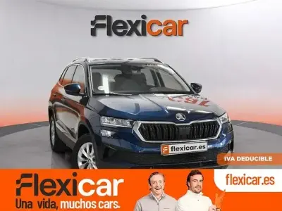 Usado Skoda Karoq Ambition 150 HP (110 kW) 2022 Azul SUV