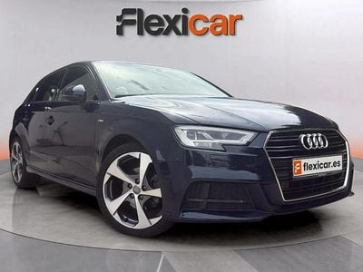 Usado Audi A3 Premium 116 CV (85 kW) 2018 Azul Berlina