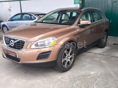 Beige Usado 2011 Volvo XC60 Summum SUV | 9000 € (Precio justo)
