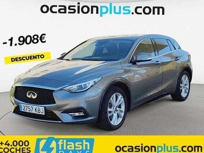 Infiniti Q30