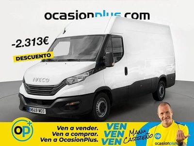 Begagnad Iveco Daily 156 HK (114 kW) 2023 Vit Sedan