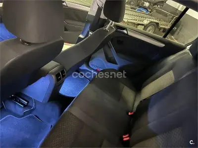 Usado VW Golf VI 105 CV (77 kW) 2010 Blanco Utilitario