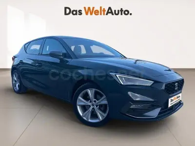 Usado Seat Leon FR 116 CV (85 kW) 2025 Azul Berlina
