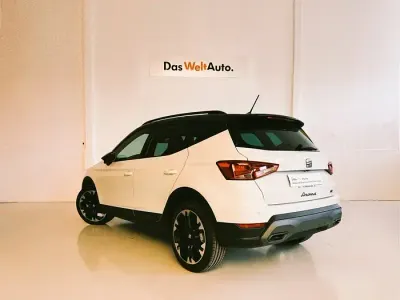 Nuevo Seat Arona FR 115 CV (84 kW) 2026 Blanco SUV