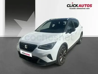 Usado Seat Arona FR 115 CV (84 kW) 2025 Blanco SUV