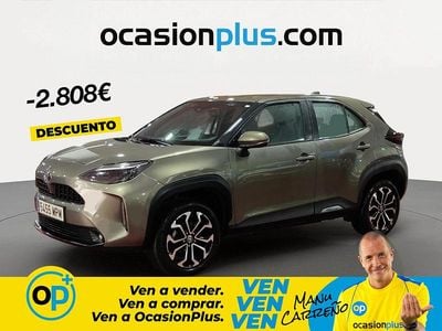 Begagnad Toyota Yaris Hybrid Active 116 HK (85 kW) 2024 Brun Pickup