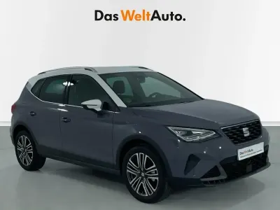 Usado Seat Arona FR 116 CV (85 kW) 2025 Gris SUV