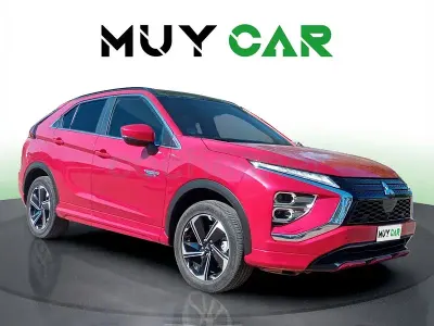 Usado Mitsubishi Eclipse Cross Motion 188 CV (138 kW) 2023 Rojo SUV