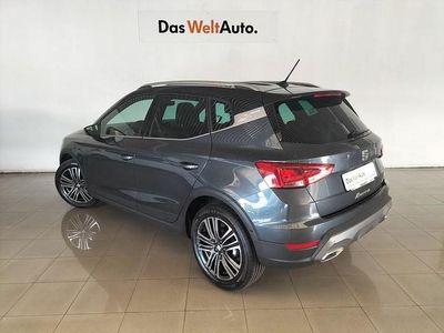 Gris Usado 2025 Seat Arona FR SUV | 21.300 € (Un poco caro)