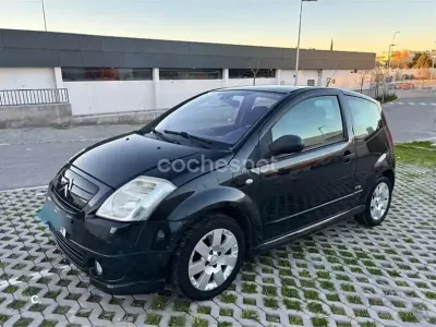 Usado Citroën C2 VTR Sport 75 HP (55 kW) 2004 Preto Citadino