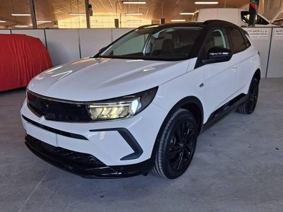 Usado Opel Grandland X GS Line 130 CV (95 kW) 2022 Blanco SUV
