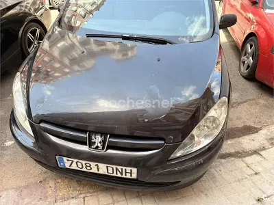 Usado Peugeot 307 110 CV (80 kW) 2005 Negro Berlina