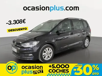 Usado VW Touran Business 122 CV (89 kW) 2021 Negro Monovolumen