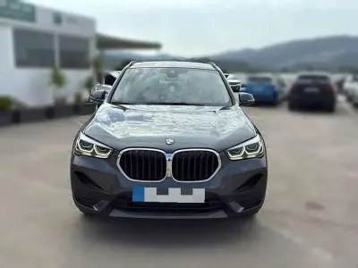 Usado BMW X1 Performance 136 CV (100 kW) 2021 Gris SUV