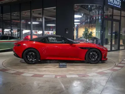 Usado Aston Martin DB12 680 CV (500 kW) 2025 Rojo Descapotable