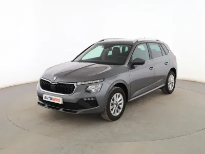 Usado Skoda Kamiq Selection 116 CV (85 kW) 2025 Gris SUV