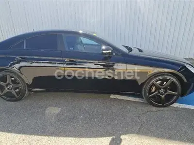 Usado Mercedes CLS500 306 CV (225 kW) 2006 Negro Coupe