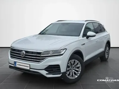 Käytetty VW Touareg Pure 231 HP (169 kW) 2020 Valkoinen Katumaasturi